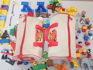 Lote Lego Duplo - Dos Bolsas de Lona 1986, Minifiguras, Vehículos, Ladrillos, 220 Piezas - Imagen 1 de 6
