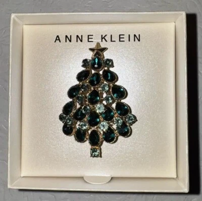 Broche Anne Klein Árbol de Navidad Estrás Verde Prendedor con Caja Original NUEVO Foto 1 de 2