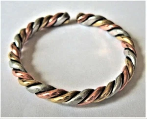 Anillo de cobre moderno | 3 tallas pequeño mediano grande | Reino Unido hecho a mano 3 colores - Imagen 1 de 2