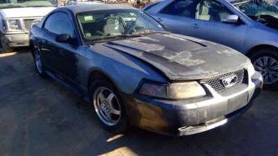 Used Rear Lower Lower Control Arm Rear fits: 2004 Ford Mustang 6 cylinder Rear L — 第 1/4 张图片