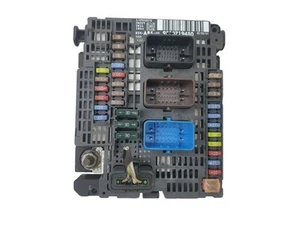 Peugeot 508 Fuse Box BSM 1.6 Diesel DV6C (9HD) 2014 9810719480 - Picture 1 of 9