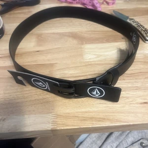 Volcom Clone PU Belt - Size 32 - BLACK - Picture 1 of 4
