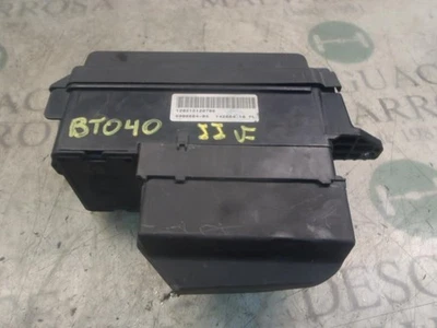 61146906614 SCATOLA RELÈ/FUSIBILI / 120515120706 / 13747941 PER MINI MINI R50,R - Immagine 1 di 4