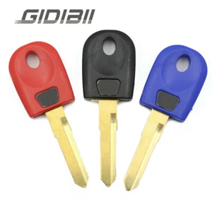 Llave en blanco hoja sin cortar para Ducati Super Sport Monster Superbikes 748 749 848 999 - Imagen 1 de 13