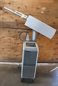 Cutera XEO ND Yag Laser Age Spot Treatment System - Picture 1 of 13