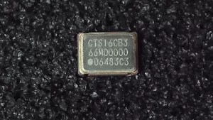 CTS16CB3-66M00000 66.000 MHz Kristall Oszillator CMOS SMD Taktgenerator 4-Pad - Bild 1 von 2