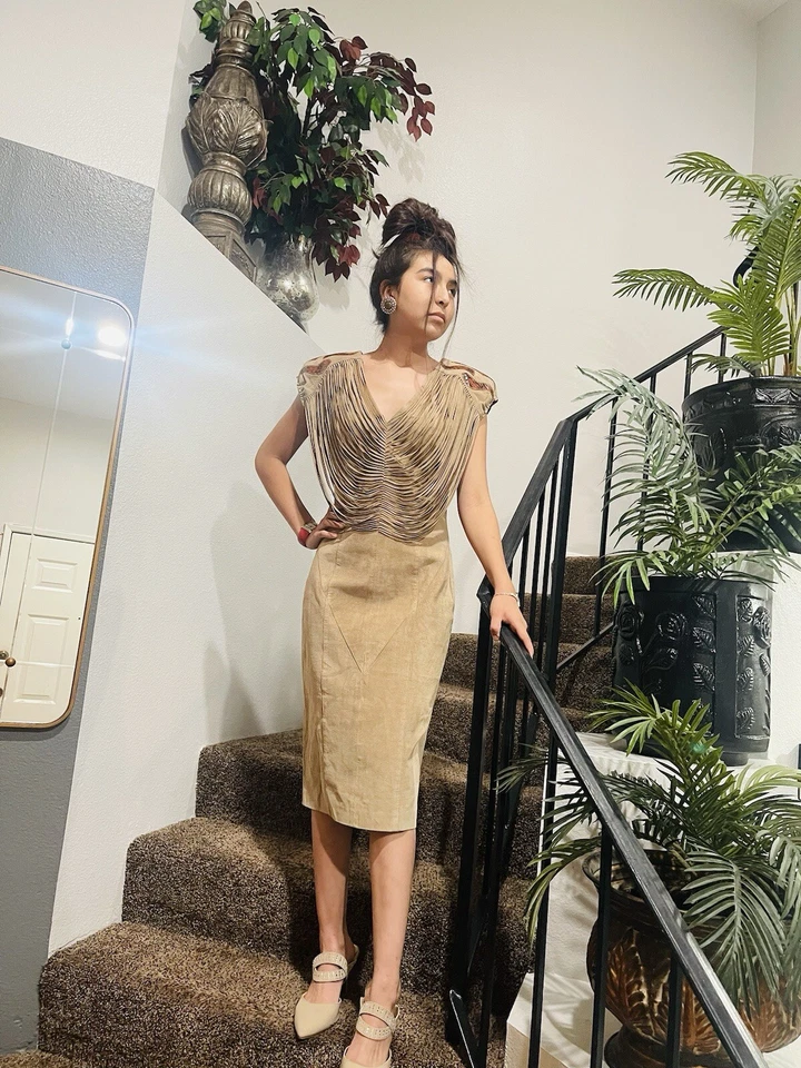 New Sz 6/42 Optima’s S. Paulo Brazil Antilope Couro Sueded Thin Leather Dress - Image 1 of 4