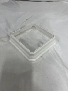 TimberTech Composite Post Skirt White - Bild 1 von 1