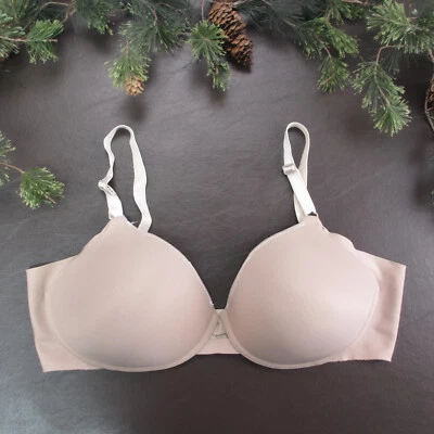 Warners Bra Size 40C Beige Padded Wireless Adjustable Clasp Back - Image 1 of 4