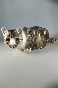 Inquisitive Winstanley Grey and WhiteTabby Cat Size 5 With Cathedral Glass Eyes - Picture 1 of 11