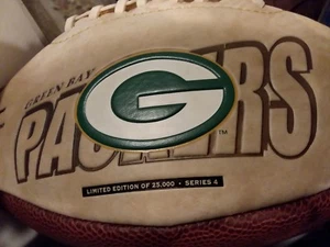 Neu mit Etikett Football Sport hellbraun/braun grün Bay Packers Fußball - Bild 1 von 6