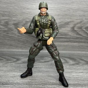Vtg Action Figure 1998 GTI Grand Toys Int Painted 6" Army Soldier & Backpack - Picture 1 of 9