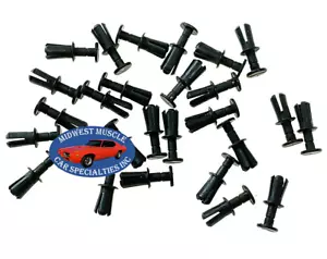 93-05 Saturn Door Handle Push Type Retainer Clip A38 - Picture 1 of 7