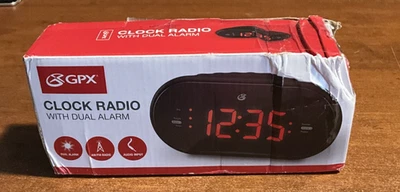 GPX Dual Alarm Clock Radio with Large LED Display Black - C253B - Image 1 of 2