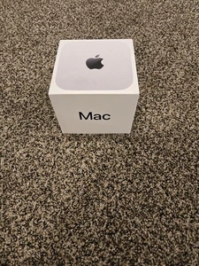Chip Apple Mac mini M4 2024 16 GB RAM 256 GB SSD argento MU9D3LL/A - Foto 1 di 15