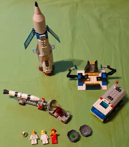 LEGO Town: Space Port Countdown Corner 6454 + Fuel Truck 6459 + 897 + Figuren - Bild 1 von 2