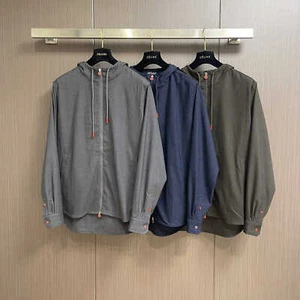 Kiton giacca camicia uomo casual con cappuccio coulisse e bottoni - Foto 1 di 18