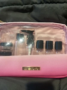 NWT BEBE PINK PURPLE 11  PIECE SET TRAVEL BOTTLE CASE  BAG COSMETIC AIRLINE TSA - Picture 1 of 3