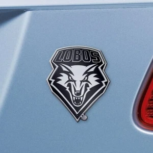 NUEVO MEXICO LOBOS - EMBLEMA AUTO CROMADO - 3" X 3" - Imagen 1 de 3