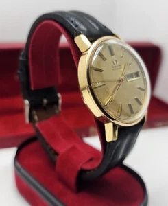 Rare Omega Geneve Gold Dial Automatic Day Date 1022 Movement Watch MENS 35MM - Picture 1 of 12