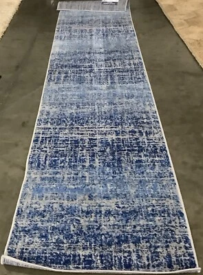 Alfombra AZUL/PLATEADA 2'-6" x 12'-0" defecto, precio reducido 1172675785 ADR116D-212 Foto 1 de 3