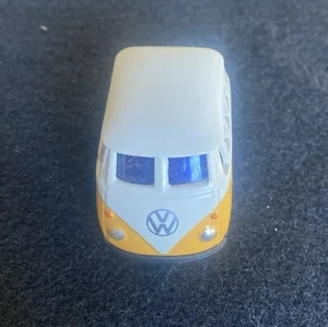 2 inch diecast Volkswagen van Welly number 22716 - Picture 1 of 4