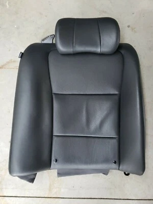 2014 2015 2016 HYUNDAI EQUUS SIGNATUR REAR RIGHT PASSENGER SIDE SEAT LEATHER BLK - Image 1 of 3