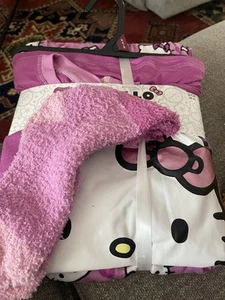 hello kitty women sleepwear pajamas Size 4-6 - Picture 1 of 2