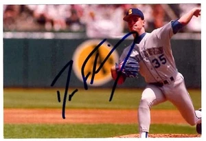 DAVE FLEMING Mariners ~ Autographed Photograph - Picture 1 of 1