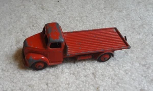 Dinky Toys No. 422, 1950’s Fordson Flatbed Truck, 4.25" long, Original - Picture 1 of 4