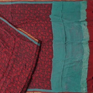 Vintage Red Saree 100% Pure Crepe Silk Printed Zari Border Sari 6YD Craft Fabric - Picture 1 of 6