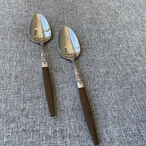 INTERPUR Oval Soup Spoons Wood Look Handle Stainless Set of 2 MCM Canoe Muffin - Picture 1 of 6