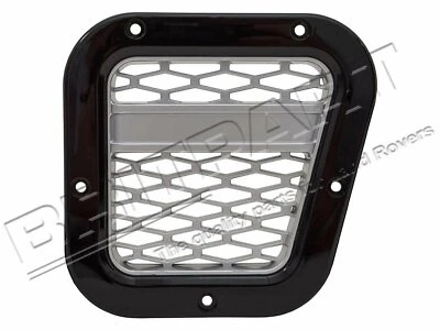 LAND ROVER DEFENDER XS AIR INTAKE GRILLE BLACK WITH SILVER MESH RIGHT SIDE  - Image 1 of 2