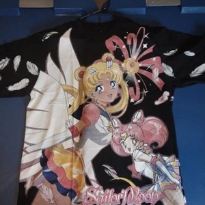 Sailor Moon  Aop Crown Tag Xl  - Picture 1 of 3