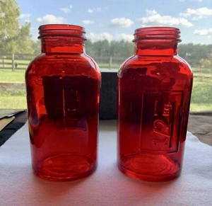 Set Of 2 Vintage 1/2kg Red Glass Apothecary Jars - Picture 1 of 4