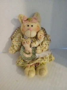 Vintage 7" Stuffed Mama Cat With Wings And Babies - Picture 1 of 4