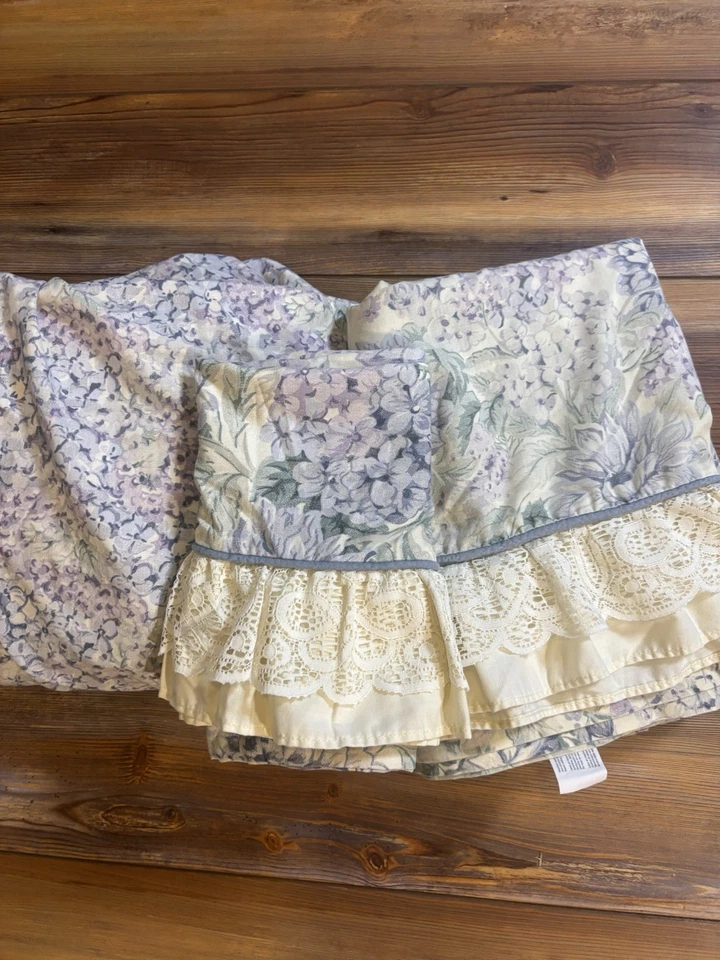 Juego de sábanas florales Jessica McClintock DOBLE encaje con volantes 3 piezas Crm verde lavanda Foto 1 de 4