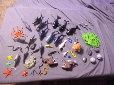 Lot of Ocean/ Sea Creature Marine Life Toys Plastic Figures - Image 1 of 4