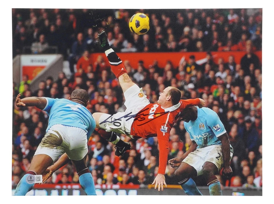 Impresión de fútbol firmada por Wayne Rooney Manchester Utd talla 16′′ x 12′′ con certificado de autenticidad Beckett Foto 1 de 1