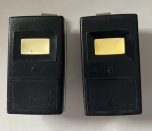 LOTTO 2x Telecomando apriporta garage lineare DNT00002 EF4 EF4793 un pulsante - Foto 1 di 8