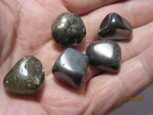 Five Pieces Hematite 5/8" Tumbled Mineral Collectible HTMC-5 - Picture 1 of 9