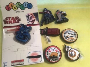 STAR WARS D/VADER HELMET DROID VILLAIN AUTHENTIC SHOE CHARM FITS CROCS HOLES - Picture 1 of 15