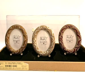 Juego de 3 marcos de fotos ovalados Bombay esmaltados diamantes de imitación decorativos adornados - Imagen 1 de 11