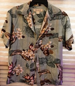 Hawaiian Men's Shirt  100% Silk GREEN Floral Button Up Size SMALL - Picture 1 of 4