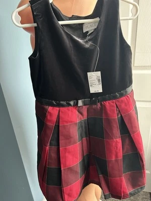 The Childrens Place 女孩 5T 圣诞礼服派对假日红色黑色格子 — 第 1/4 张图片