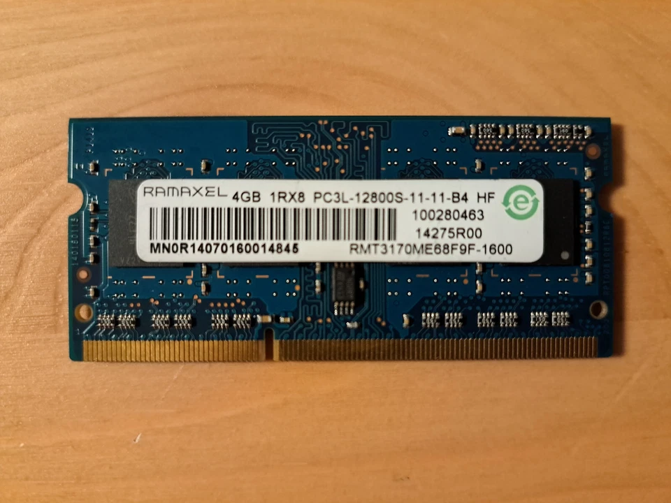 Memoria Ram Ramaxel RMT3170ME68F9F-1600 4 GB PC3L-12800S SO-DIMM SDRAM - Immagine 1 di 1
