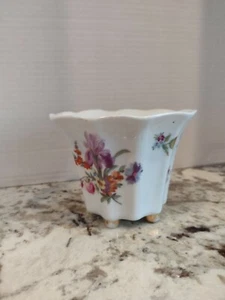 Japanese mini Flower Pot Planter 3.5 inches x 4.75 inches Flowers  - Picture 1 of 6