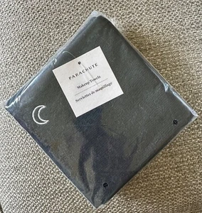 PARACHUTE HOME Makeup Removal Wash Cloths Towels - Set of 2 NEW - Picture 1 of 3