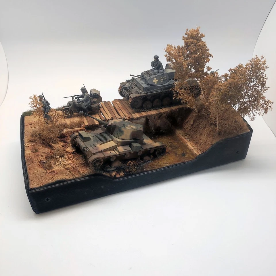 Diorama WWII Polonia Blitzkrieg Panzer IV e BMW R75 sidecar 1939 sc. 1/35 - Immagine 1 di 4