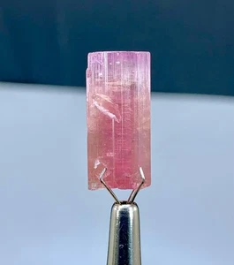 Cristal de turmalina rosa de Paprok Afganistán - 21,50 quilates - Imagen 1 de 6
